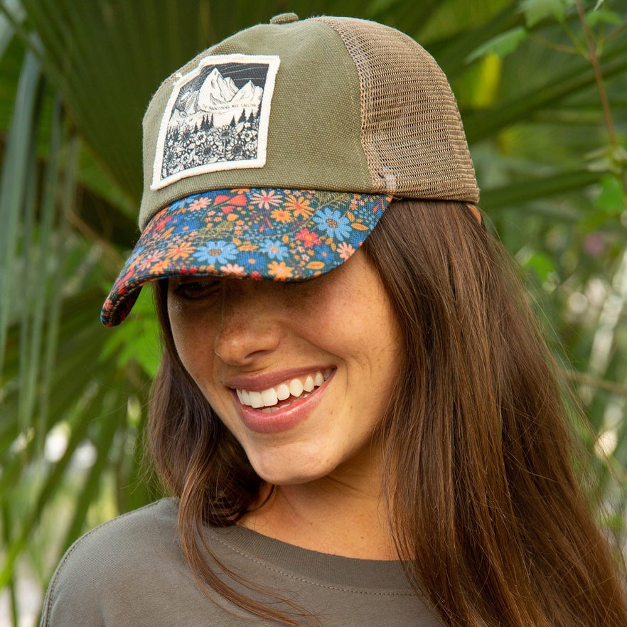 Canvas Trucker Hat - Mountains