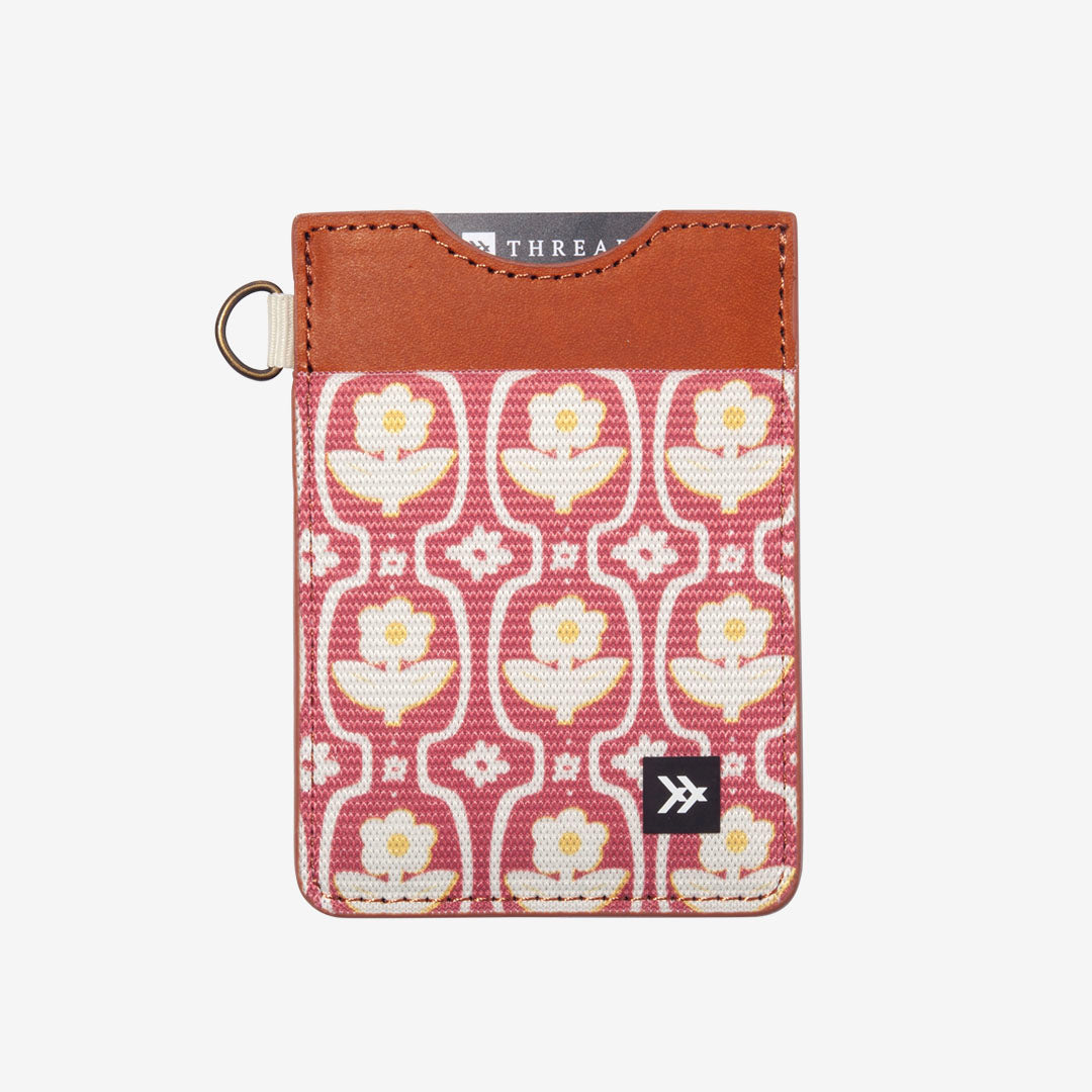 Thread Patterned Vertical Leather Elastic Wallet