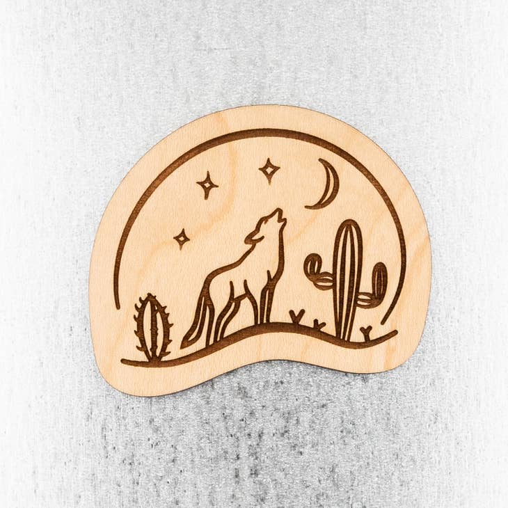 Howlin' Coyote Magnet
