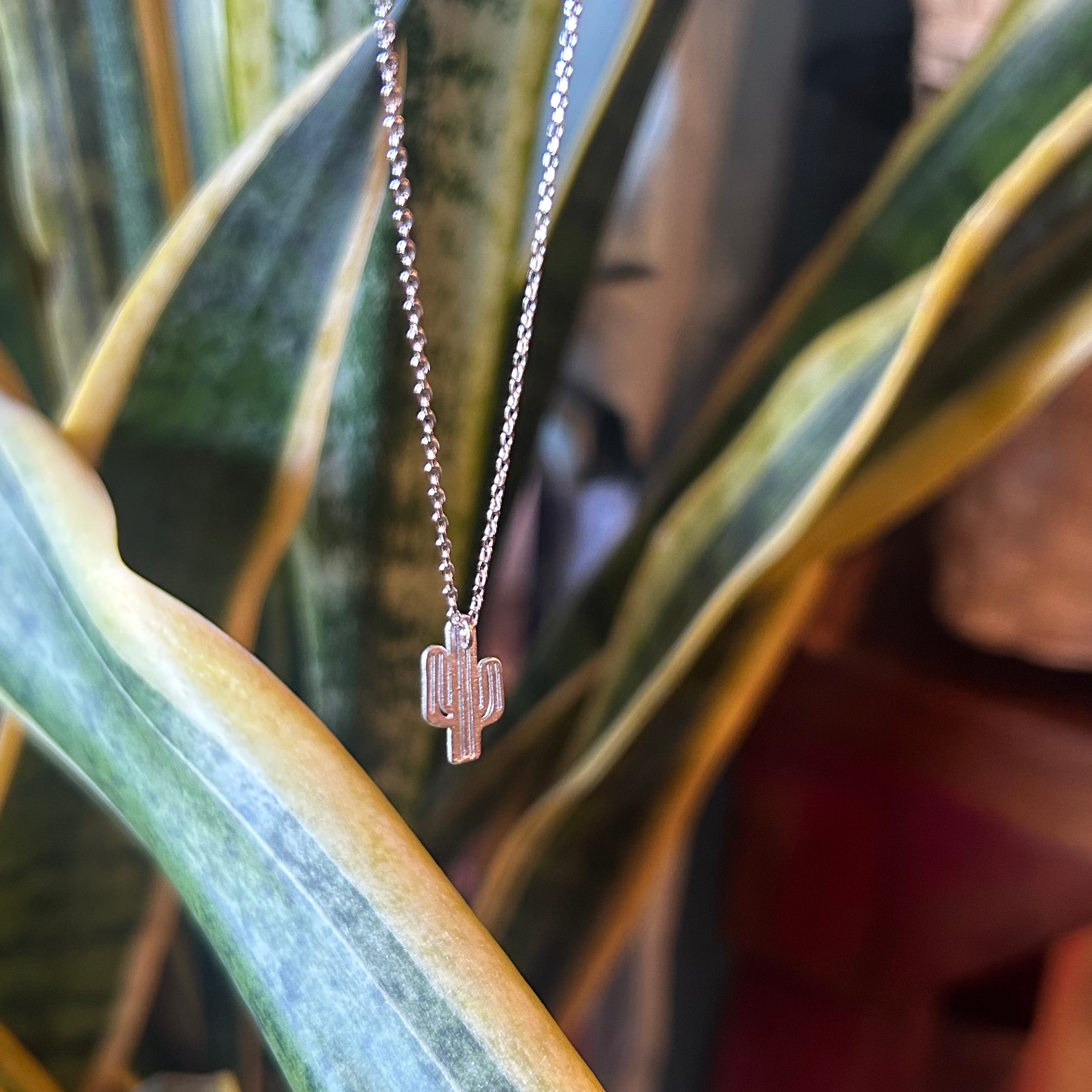 Ribbed Cactus Pendant Necklace